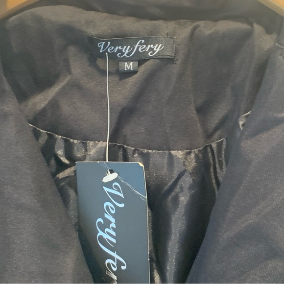 Very Fery Jacket Medium NWT - Picture 7 of 8
